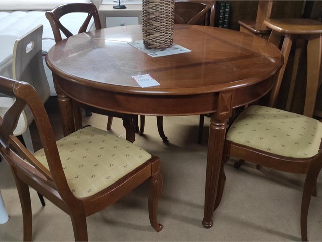 CONJUNTO MESA Y SILLAS COMEDOR CLASICO