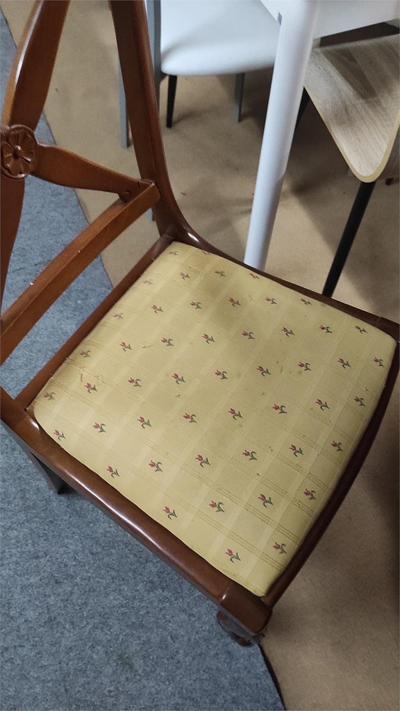 Foto 7 CONJUNTO MESA Y SILLAS COMEDOR CLASICO