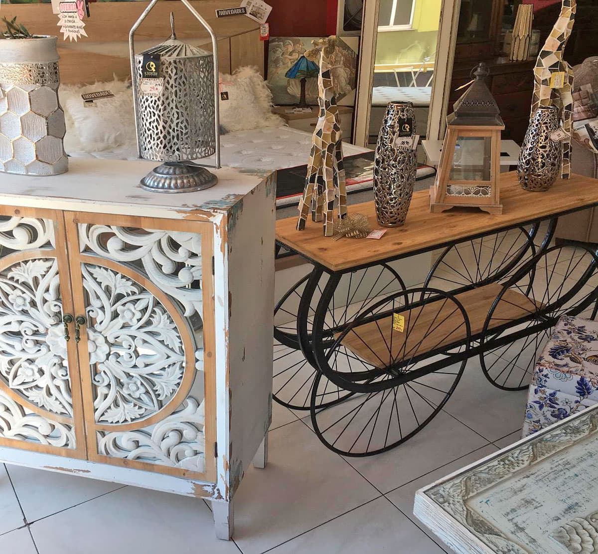 Comprar antigüedades en Vilagarcía y Carril