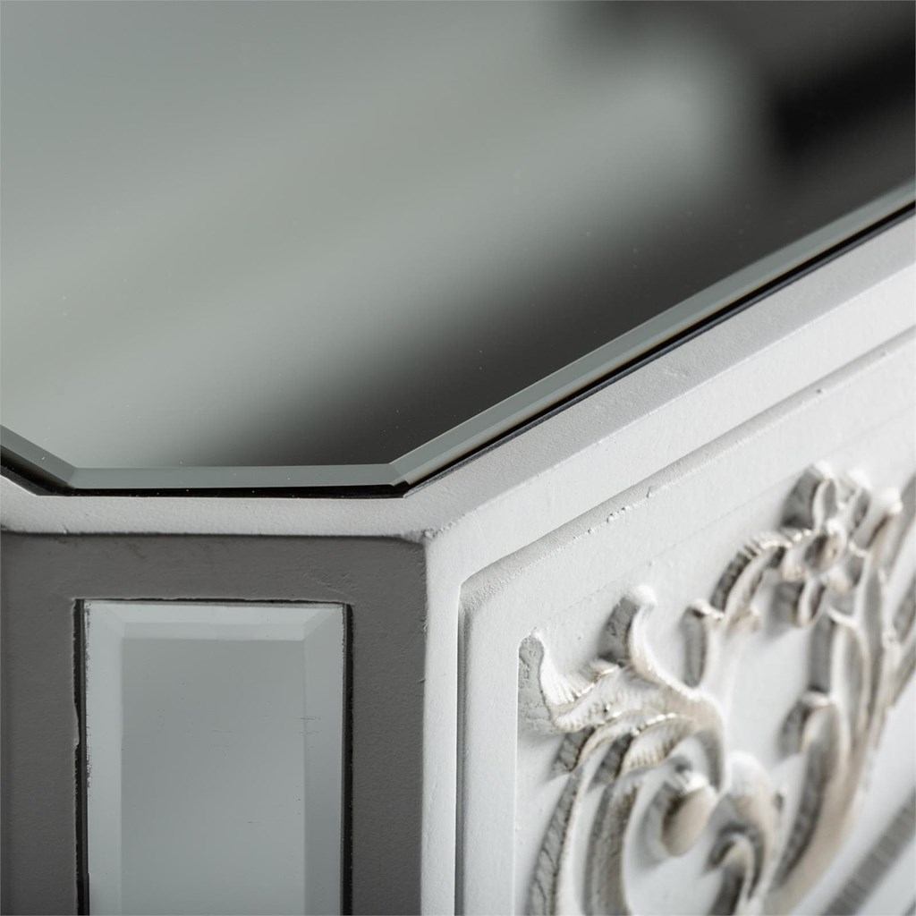 Foto 5 MESITA BLANCA - PLATA Y CON ESPEJOS