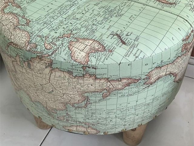 Pouff redondo Polipiel mapa mundo. Diámetro 40cm x34 cm altura
